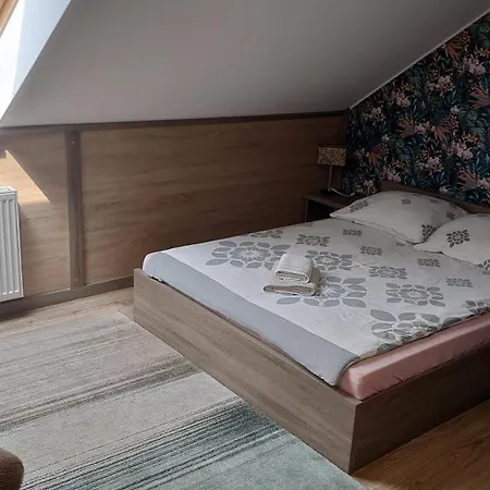 Bed & Breakfast Fitnessfun Krzyż